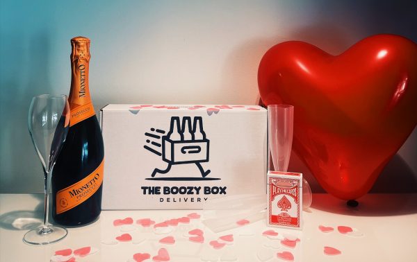 Spicy Box - Mionetto Prosecco - Livraison box personnalisée - The Boozy Box